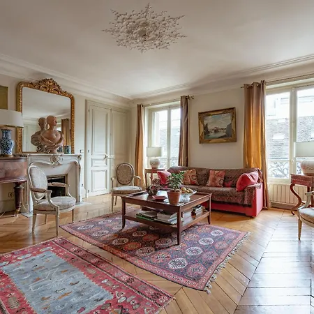 Veeve - Parisian Muse Apartment *