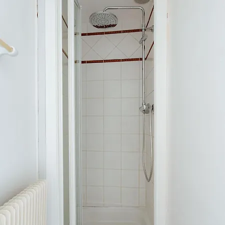 Apartment Veeve - Parisian Muse