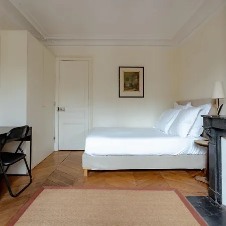 Apartment Veeve - Parisian Muse *